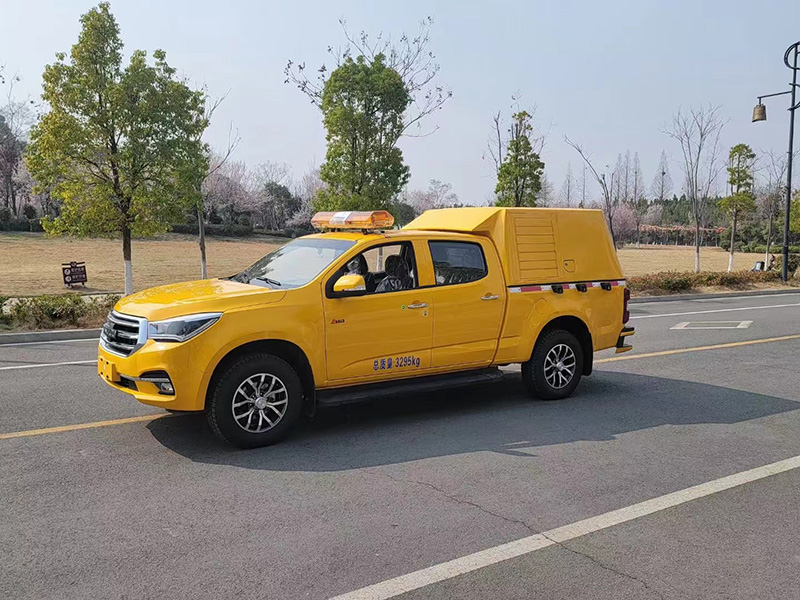 CLW5030XXHQ6型救險(xiǎn)車